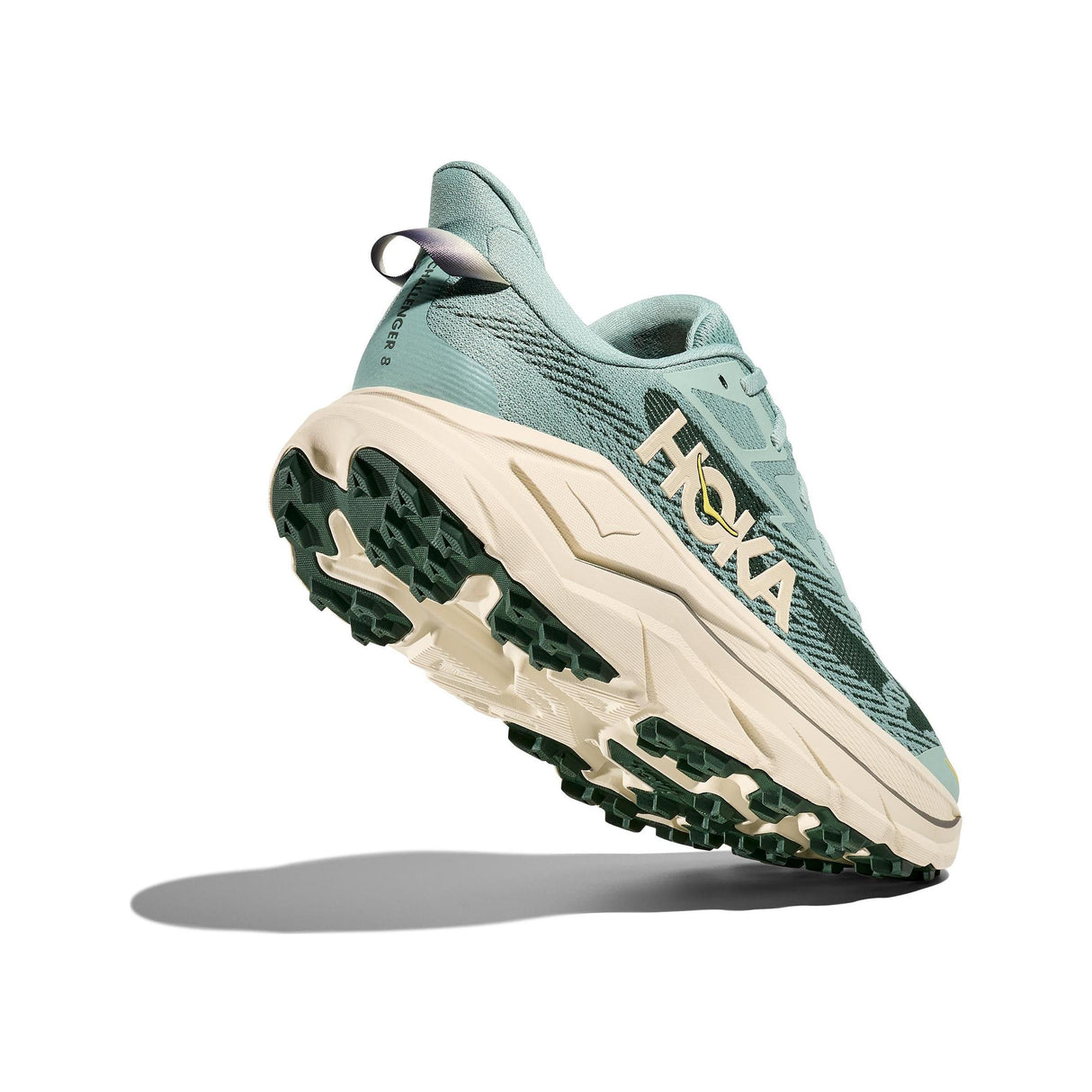 Hoka Challenger 8