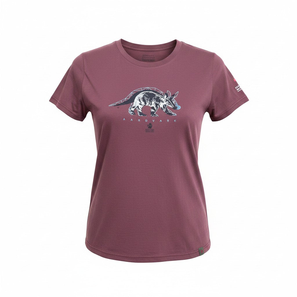 Trappers Ladies EWT Aardvark Print T-Shirt