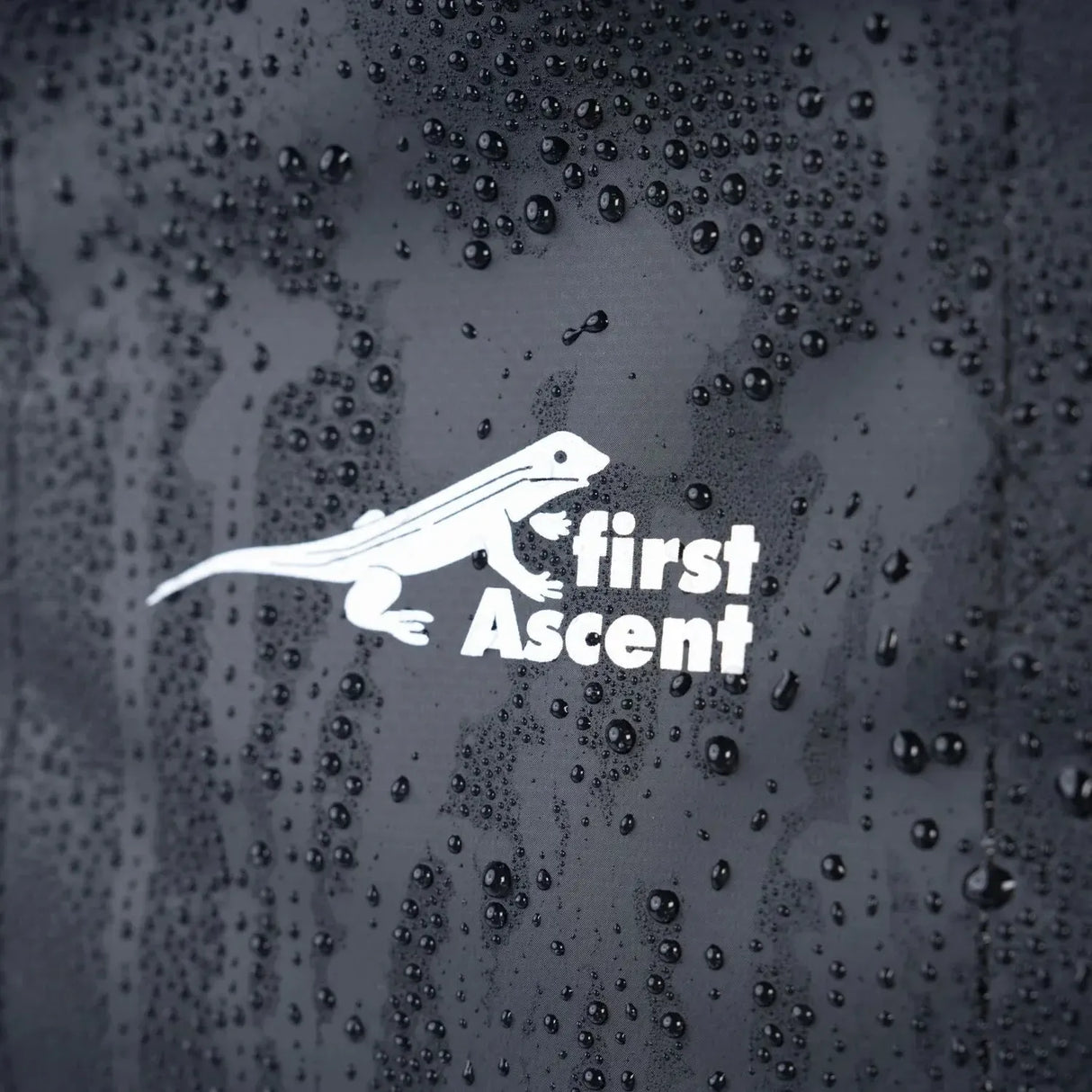 First Ascent Venture Trolley Bag - 40L