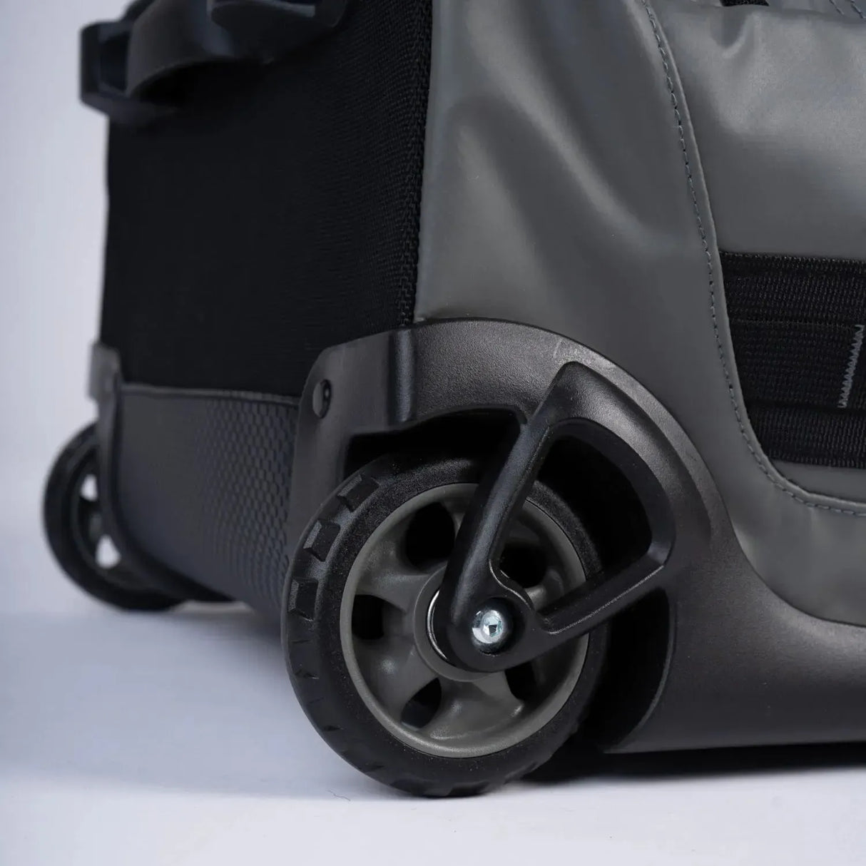 First Ascent Venture Trolley Bag - 40L