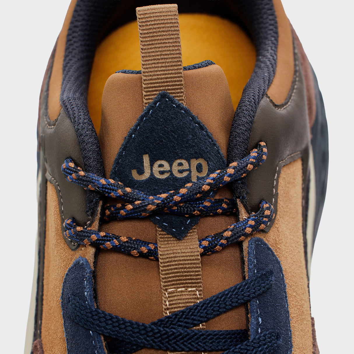 Jeep Groove Shoe