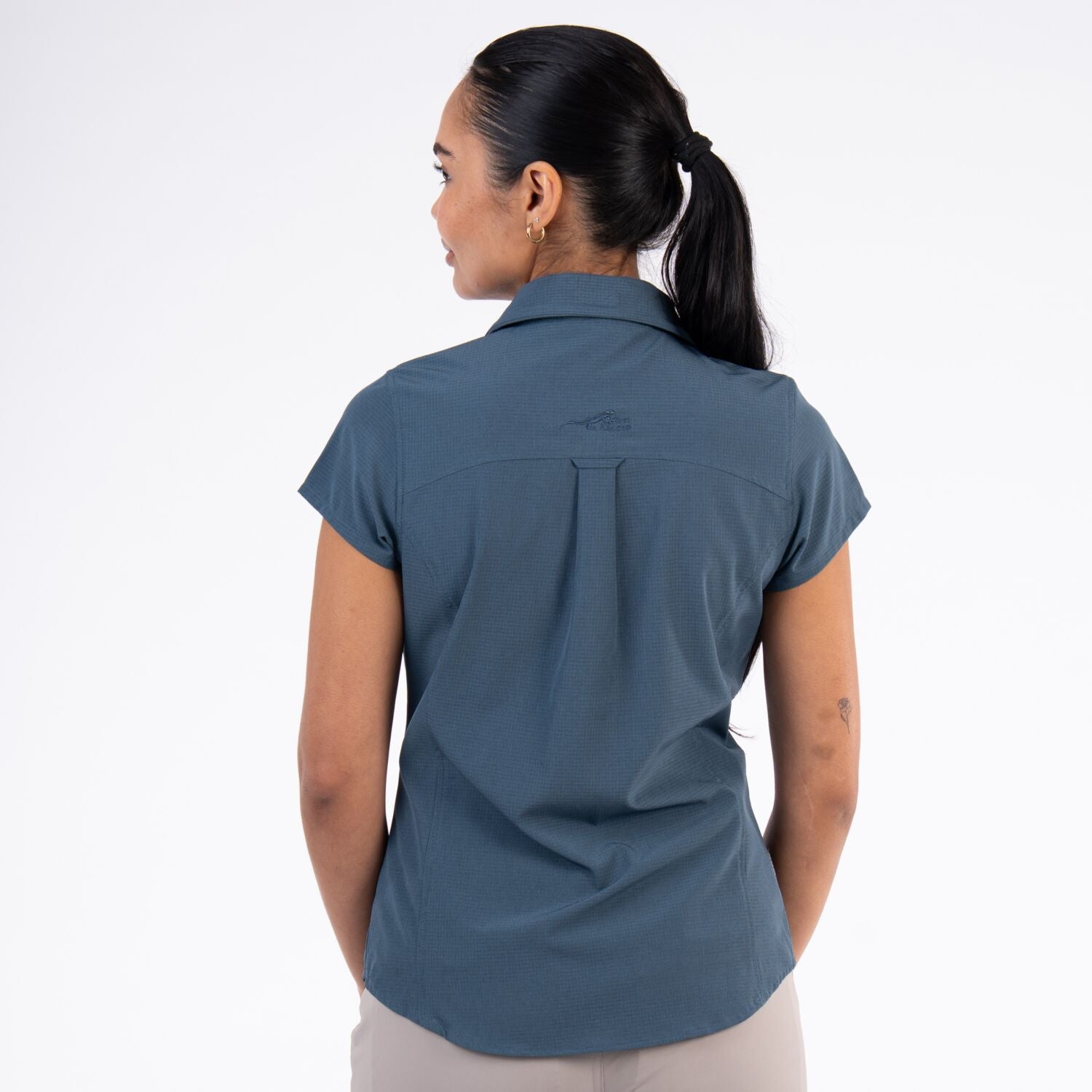 First Ascent Ladies Luxor CoolDry Short Sleeve Shirt – Trappers