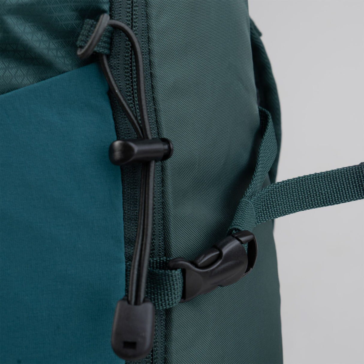 First Ascent Orion 25L Daypack