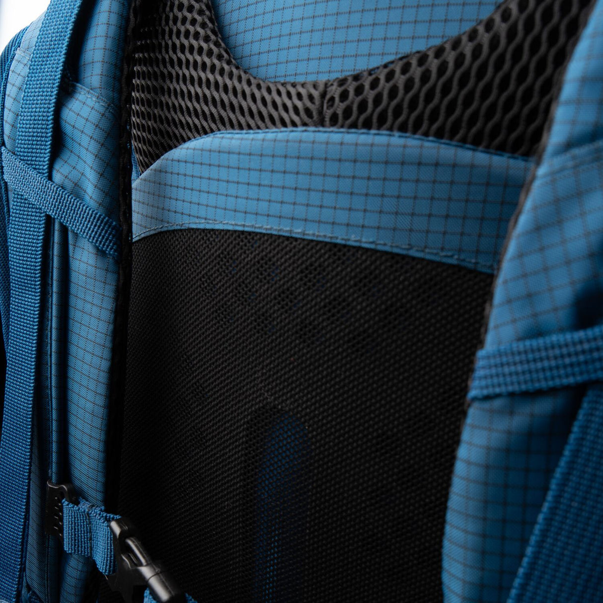 First Ascent Pluto Hiking Daypack - 32L